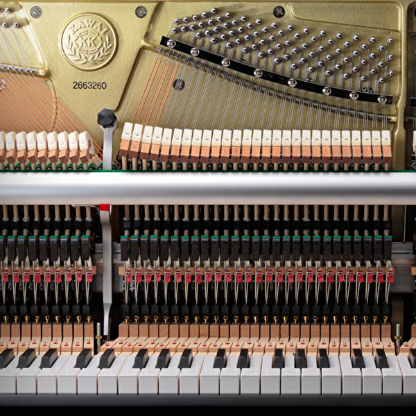 KAWAI K-300 WH/P Parlak Beyaz 122 CM Duvar Piyanosu - Japon Üretimi